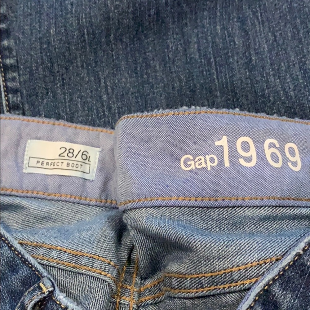 ; Gap 1968 Perfect Bootcut Long Jean